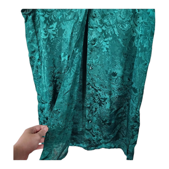 New Vintage gold label Victoria's Secret emerald green night gown size m/l - Picture 3 of 7